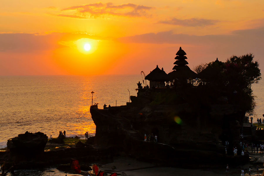 Tanah Lot Bali Private Tour for Sunset Lovers